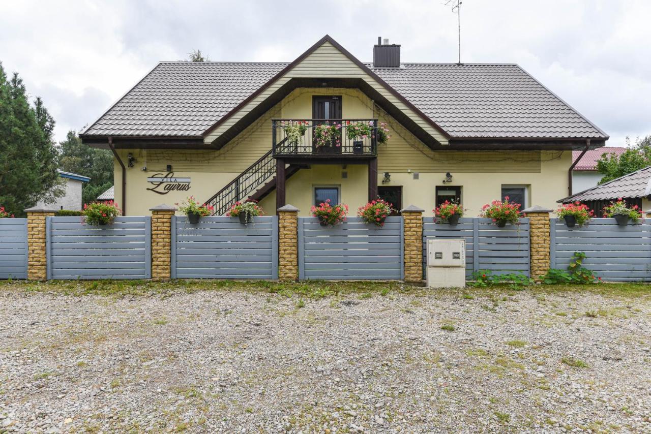 Vila Laurus Palanga Bagian luar foto